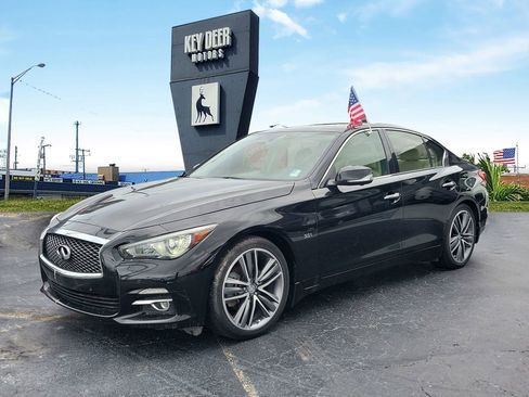 Used 2017 INFINITI Q50 3.0t Premium w/ Driver Assistance Package RWD image 1