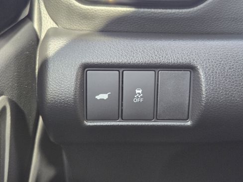 Certified 2025 Honda Pilot Touring image 19