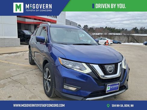 Used 2017 Nissan Rogue SL w/ SL Premium Package image 6