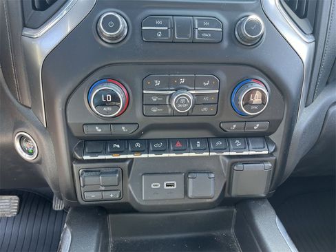 Certified 2020 Chevrolet Silverado 1500 LT Trail Boss image 17