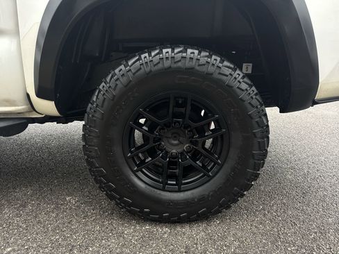 Used 2021 Toyota Tacoma TRD Pro image 34