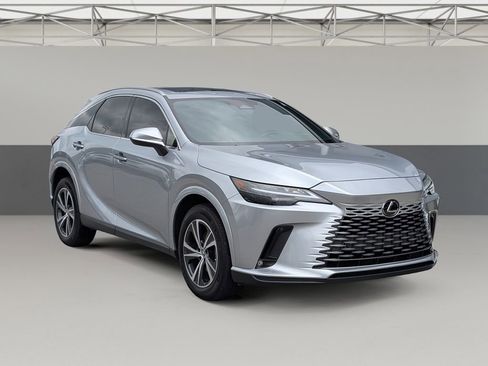 Used 2024 Lexus RX 350 Premium w/ Accessory Package (K3) FWD image 2
