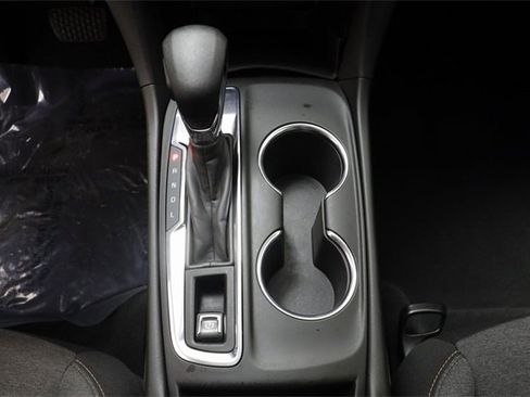 Used 2022 Chevrolet Equinox LT image 13