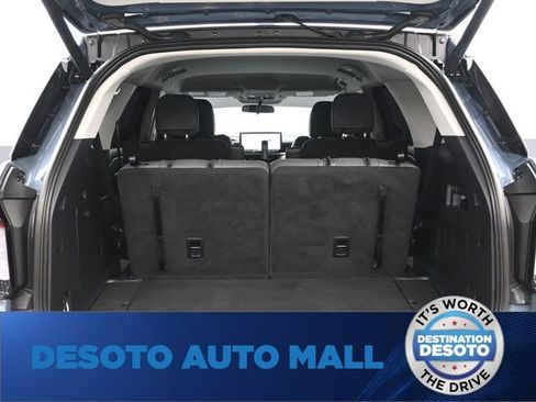 Certified 2025 Ford Explorer Active w/ Active Comfort Package RWD image 19