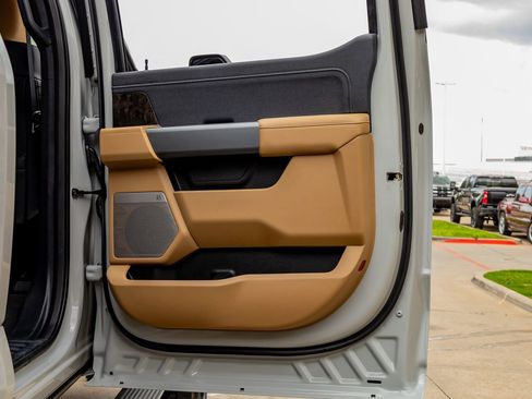 Used 2026 Ford F250 Lariat w/ Lariat Ultimate Package image 41