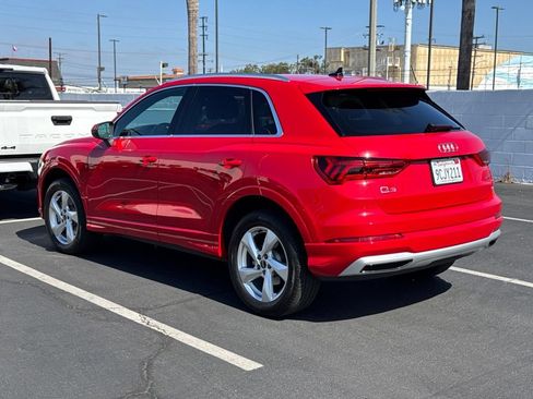 Used 2022 Audi Q3 2.0T Premium AWD/4WD image 3