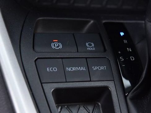 Used 2024 Toyota RAV4 XLE Premium FWD image 17