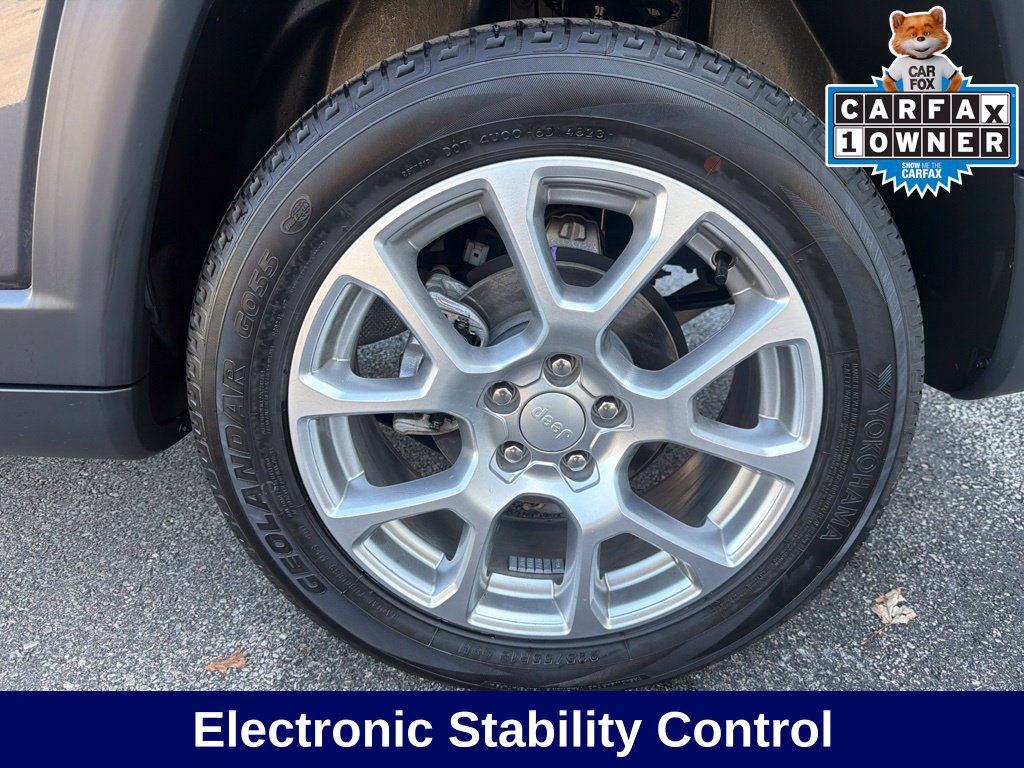 Used 2024 Jeep Compass Latitude AWD/4WD image 13