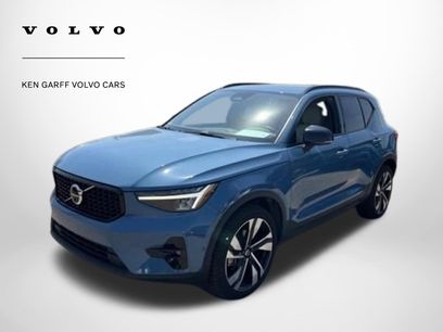 Used 2023 Volvo XC40 B5 Plus w/ Protection Package Premier