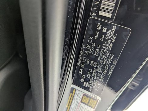 Used 2024 Kia Forte LXS FWD image 25
