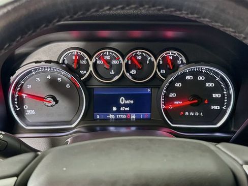 Used 2021 Chevrolet Silverado 1500 LT Trail Boss w/ Bed Protection Package AWD/4WD image 13