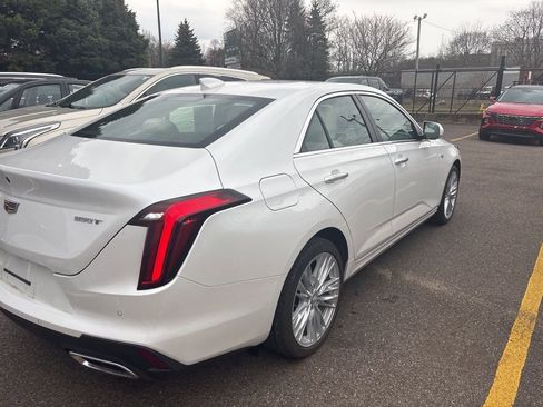 Used 2025 Cadillac CT4 Premium Luxury image 4