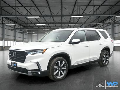 Certified 2025 Honda Pilot Elite