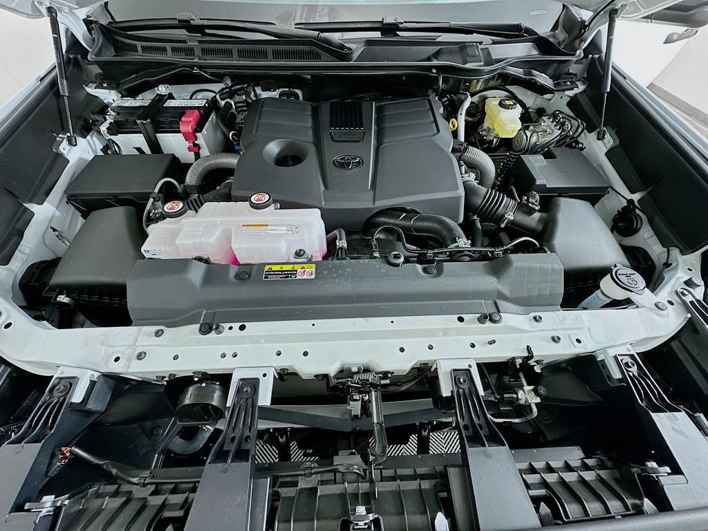 Used 2026 Toyota Tundra SR5 RWD image 29