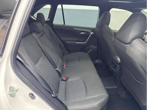 Used 2022 Toyota RAV4 SE w/ Weather & Moonroof Package AWD/4WD image 23