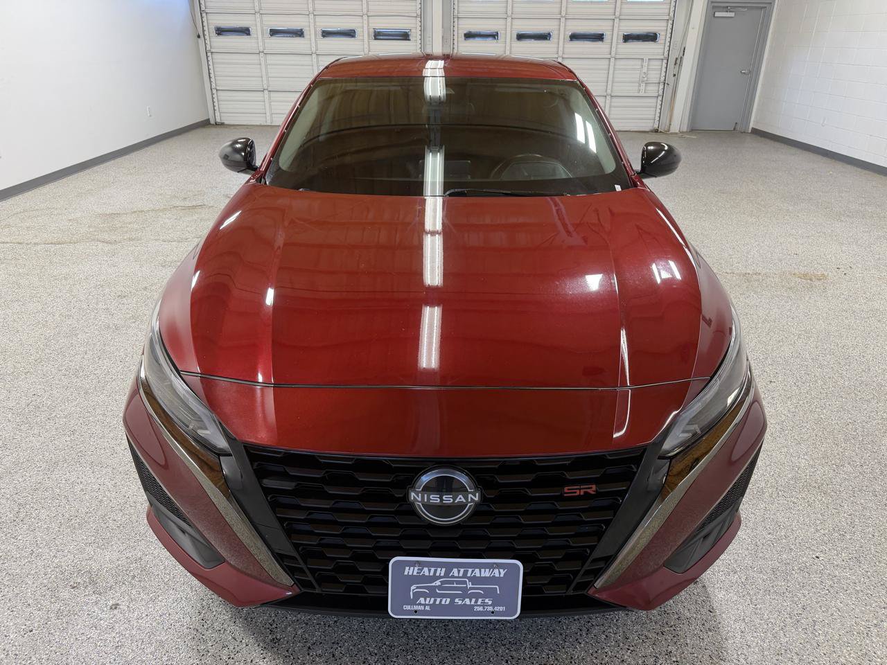 Used 2024 Nissan Altima 2.5 SR FWD image 3