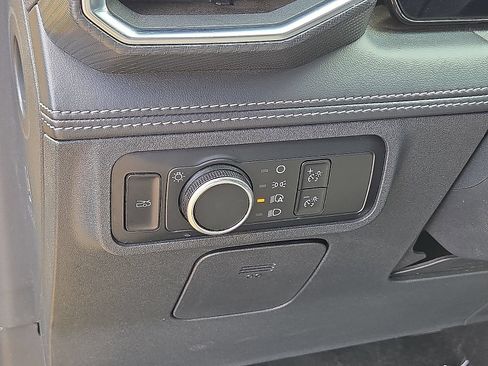 Used 2024 Ford Mustang Premium RWD image 22