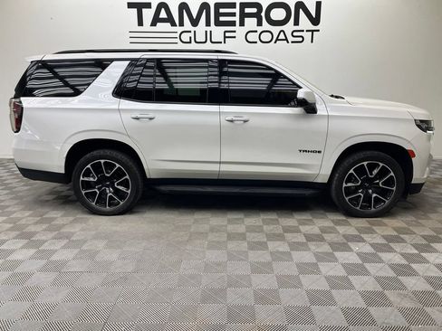 Used 2022 Chevrolet Tahoe RST w/ Luxury Package AWD/4WD image 17