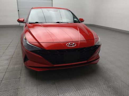 Used 2022 Hyundai Elantra SEL w/ Convenience Package FWD image 14
