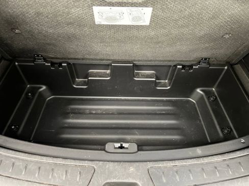 Used 2018 Buick Enclave Premium image 40