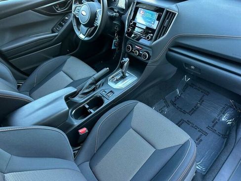 Used 2023 Subaru Crosstrek 2.0i Premium image 18