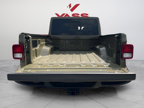 New 2026 Jeep Gladiator Sport AWD/4WD image 5