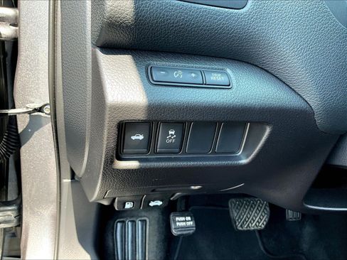 Used 2018 Nissan Altima 2.5 SV FWD image 36