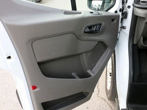 Used 2024 Ford Transit 350 XLT image 11