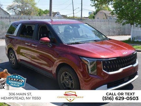 Used 2025 Kia Carnival FWD image 4