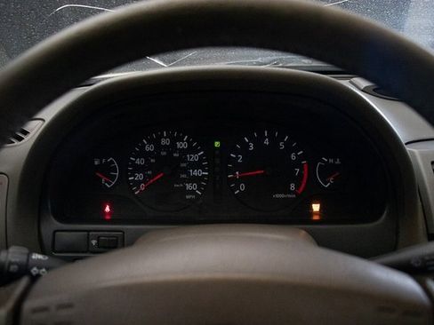 Used 2000 Nissan Maxima GLE image 28