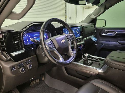 Used 2024 Chevrolet Silverado 1500 LTZ w/ Z71 Off-Road Package image 33