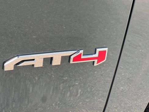 New 2026 GMC Yukon AT4 AWD/4WD image 23