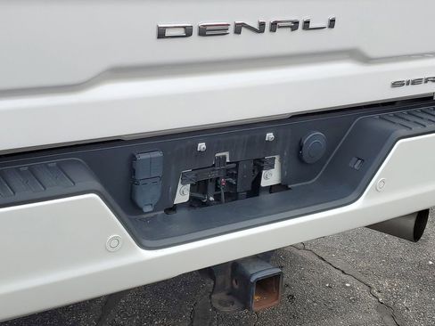 Used 2021 GMC Sierra 2500 Denali w/ Denali Ultimate Package image 37