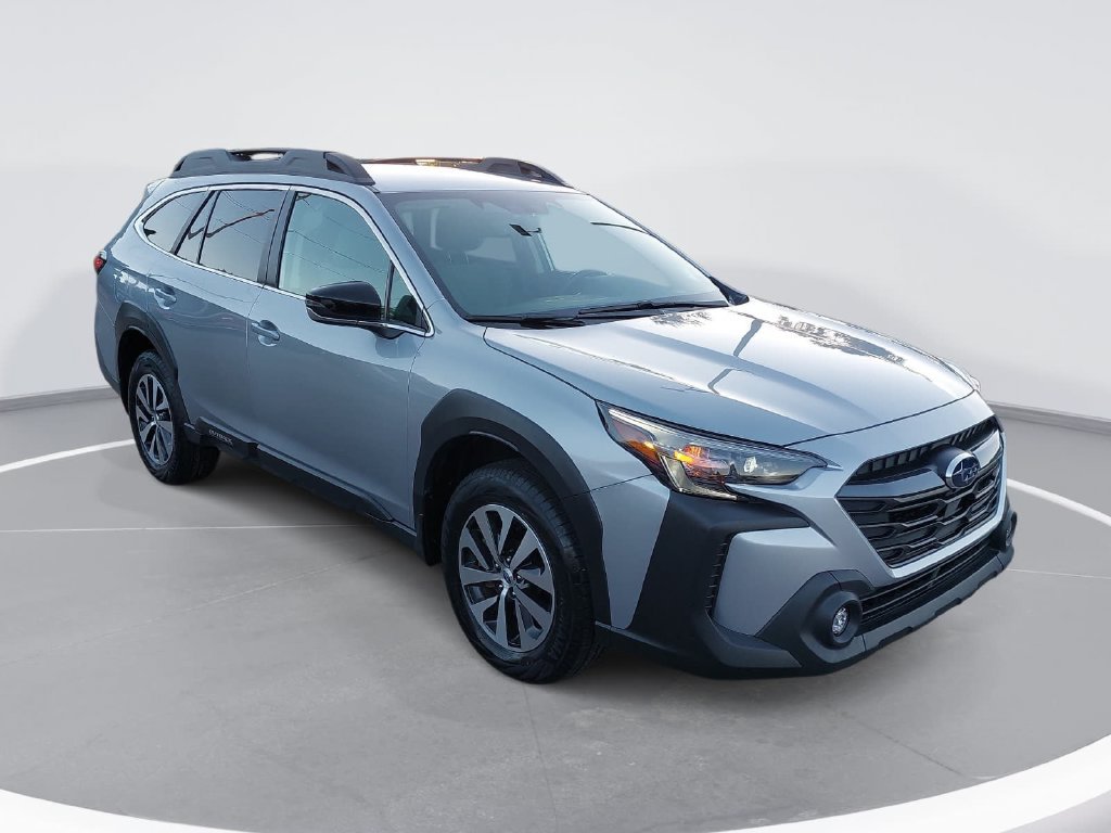 Used 2025 Subaru Outback Premium w/ Popular Package #1A AWD/4WD image 3