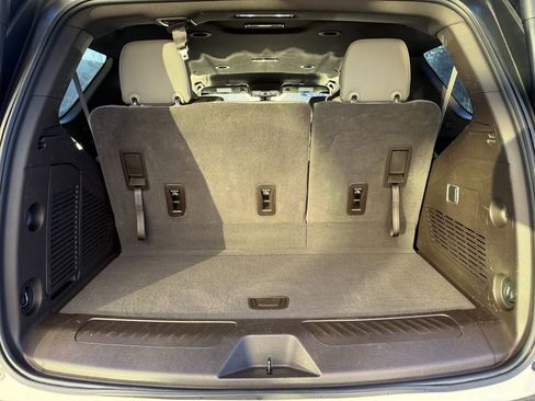 Used 2022 Chevrolet Tahoe LT image 12