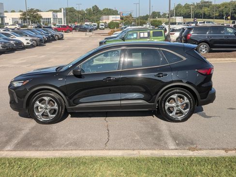 Used 2025 Ford Escape ST-Line FWD image 6