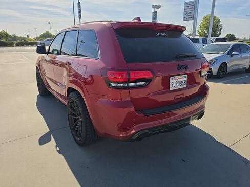 Used 2018 Jeep Grand Cherokee SRT AWD/4WD image 4