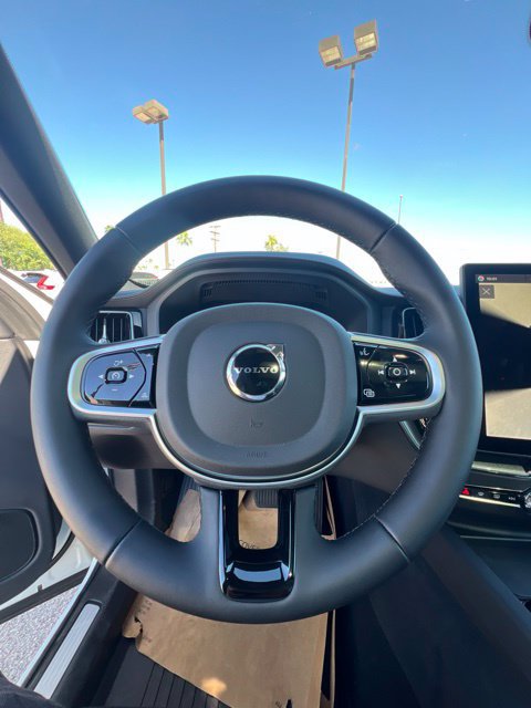 Certified 2026 Volvo XC60 B5 Ultra AWD/4WD image 10