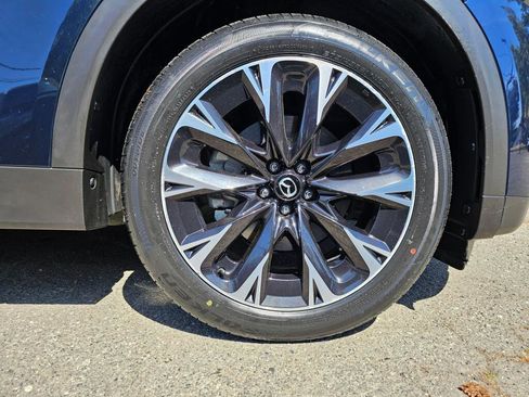 Used 2024 MAZDA CX-90 Plug-In Hybrid w/ Premium Plus AWD/4WD image 9