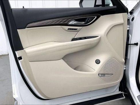 Certified 2023 Buick Envision Avenir AWD/4WD image 21