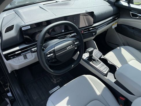 New 2026 Kia Sportage EX w/ EX Panorama Roof Package image 10