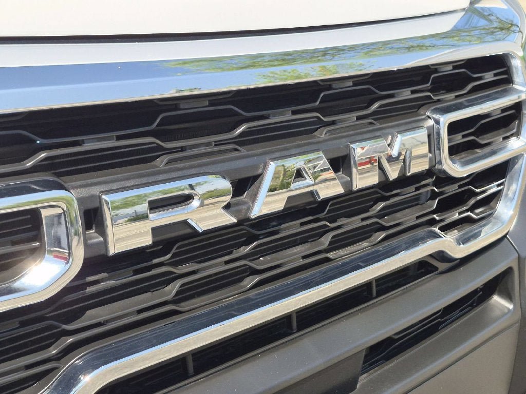 Used 2025 RAM ProMaster 2500 FWD image 30