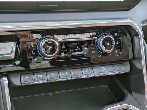 Used 2025 GMC Sierra 1500 Denali Ultimate image 23