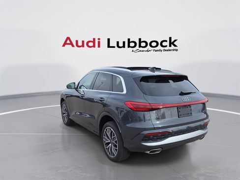 Used 2025 Audi Q5 Premium Plus w/ Premium Plus image 7