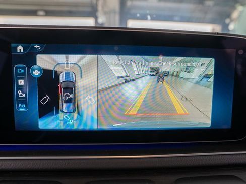 New 2026 Mercedes-Benz GLS 580 4MATIC image 28