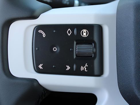 Certified 2025 Land Rover Defender 110 S image 17