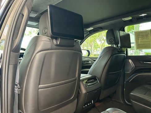 Used 2023 Cadillac Escalade V w/ Heavy-Duty Trailer Package AWD/4WD image 42
