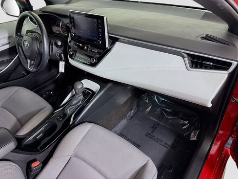 Used 2021 Toyota Corolla SE image 29