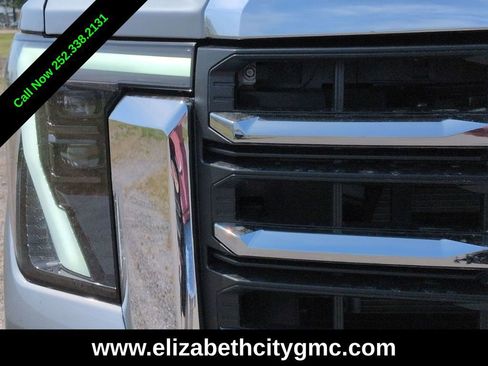 New 2026 GMC Sierra 2500 SLE image 10