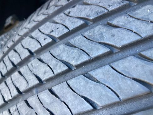 Used 2025 Toyota Camry LE image 5